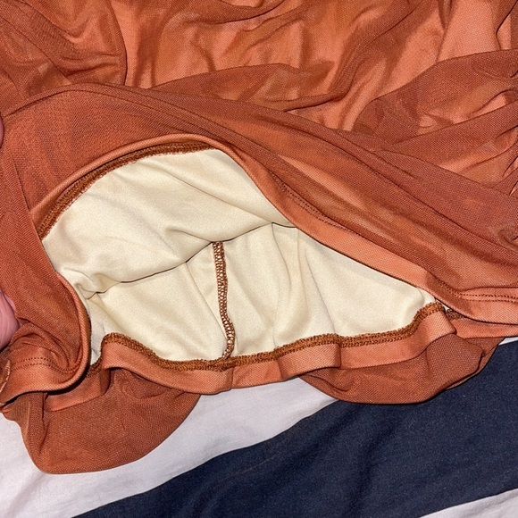 Off-Shoulder Ruched Dress - Picture 3 of 10